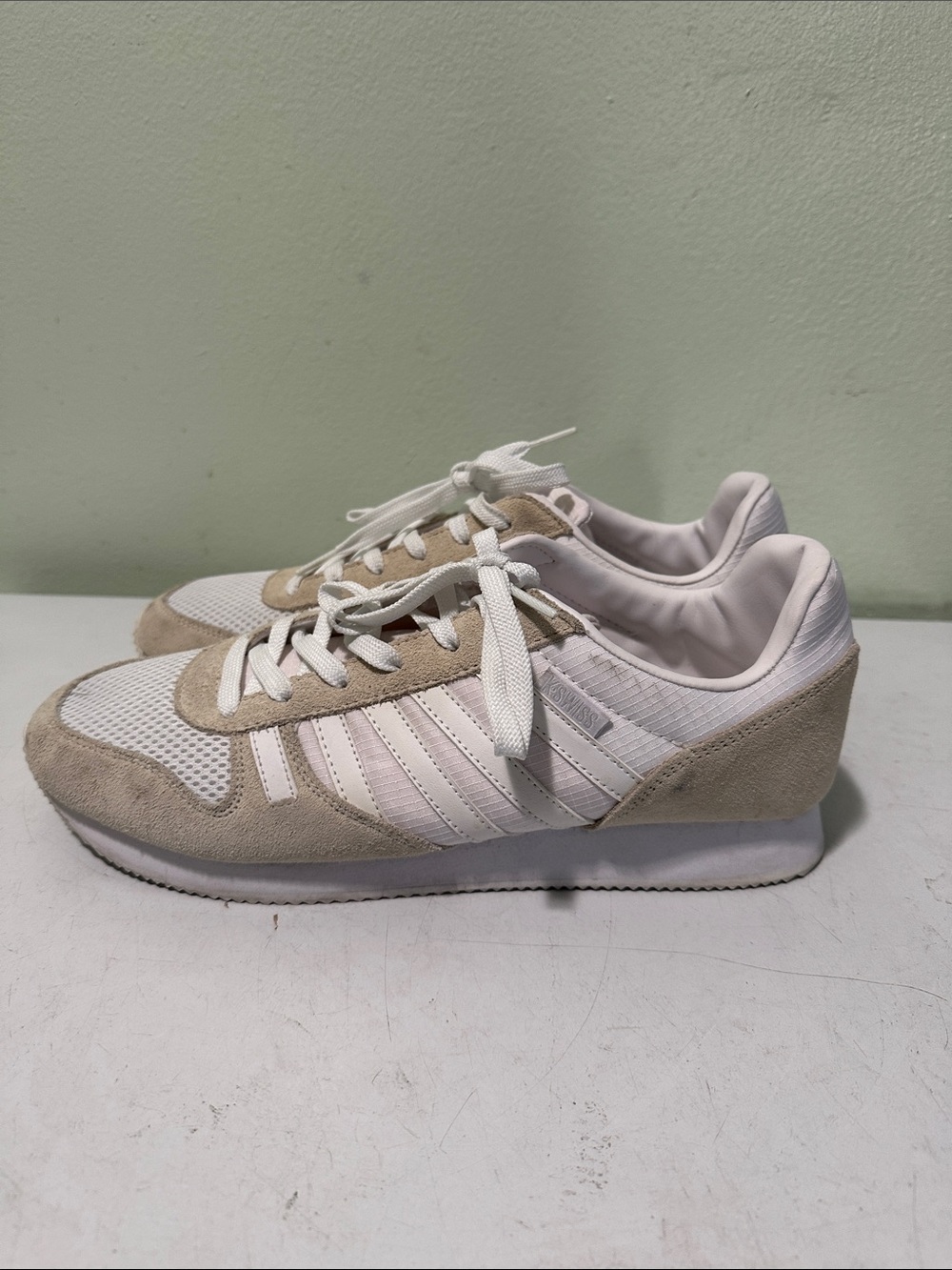 K-Swiss Men's White & Beige Retro Runner Sneakers